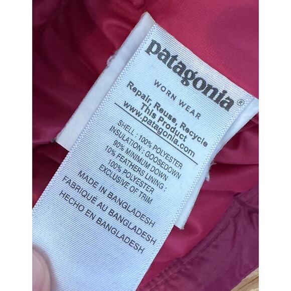 Patagonia Puffer Jacket Coat Size Small Women’s Fuchsia Full Zip Down Damaged - Picture 4 of 10